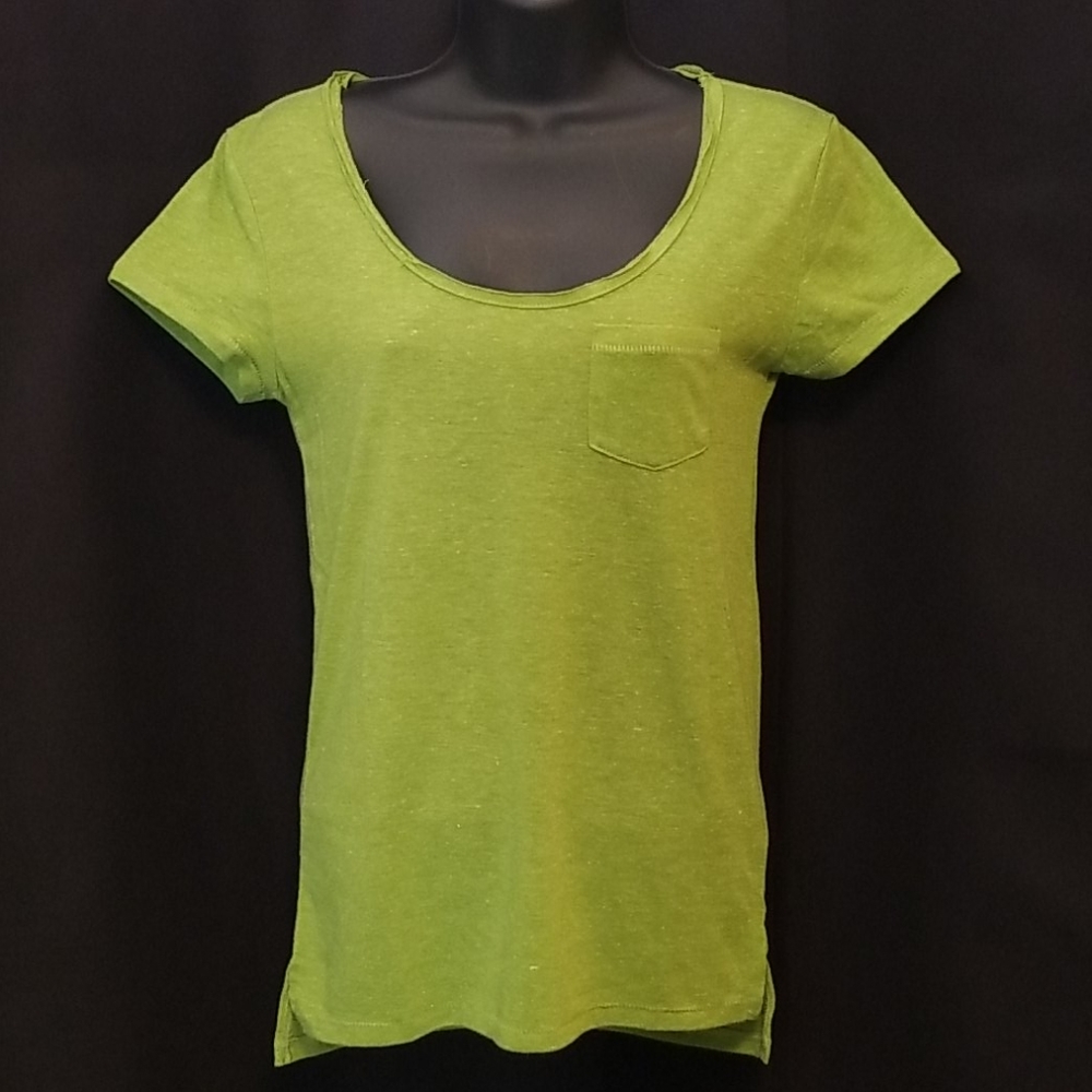 Green Arizona Jeans Co. Tee Shirt